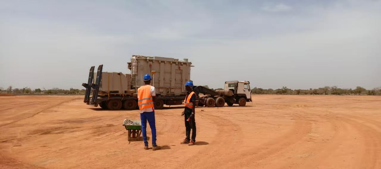 Pengangkutan Kitaran Penuh Projek Grid Kuasa Burkina Faso dari Tema oleh SPEED INT'L